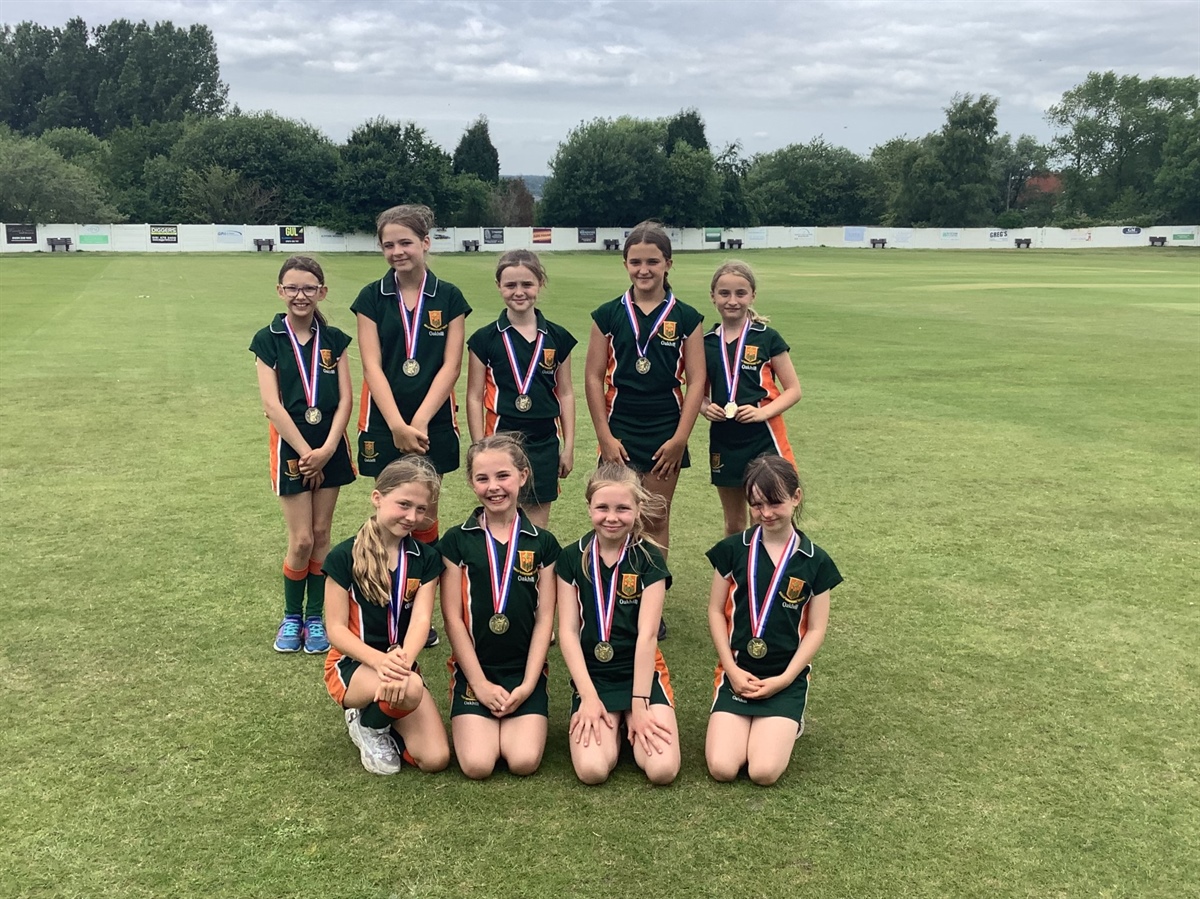 Year 5/6 Girl's Cricket