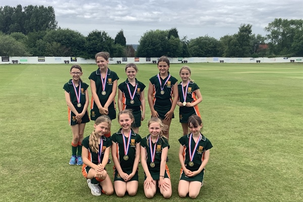 Year 5/6 Girl's Cricket